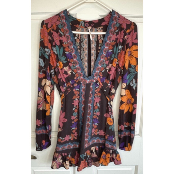 Free People Tops - Free People Women’s Violet Hill Floral Tunic Top Sz 4 Ruffle Boho Peasant Flowy